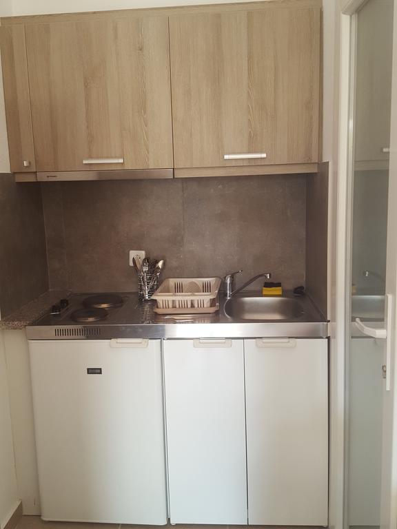 Kallirroi Apartments Врасна Экстерьер фото